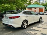 Kia Optima-4