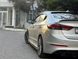 Hyundai Elantra-2