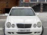 Mercedes E 280-1