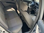 Hyundai Accent-12