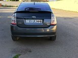 Toyota Prius-3