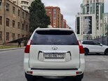 Toyota Land Cruiser Prado-2
