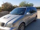 Kia Carnival-4