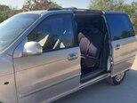 Kia Carnival-11