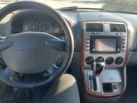 Kia Carnival-12