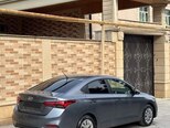 Hyundai Accent-7