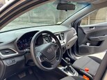 Hyundai Accent-12