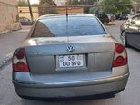 Volkswagen Passat-2