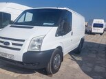 Ford Transit-5