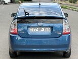 Toyota Prius-8
