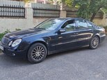 Mercedes E 270-2
