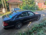 Mercedes E 270-3