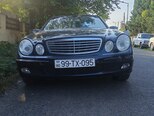 Mercedes E 270-1