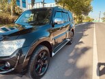 Mitsubishi Pajero-4