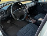 Mercedes C 200-11