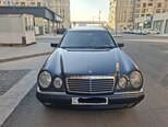 Mercedes E 200-4