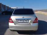Nissan Tiida-5