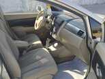 Nissan Tiida-10