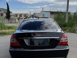 Mercedes E 220-3