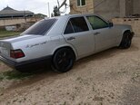 Mercedes 220 E-5
