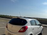 Opel Corsa-2