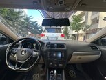 Volkswagen Jetta-6