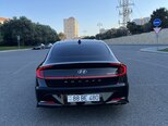 Hyundai Sonata-4