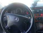 Mercedes E 220-8