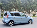 Renault Grand Scenic-10