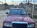 Mercedes 190-1