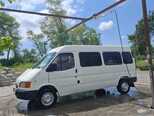 Ford Transit-7