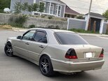 Mercedes C 200-8