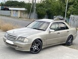 Mercedes C 200-1