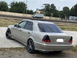 Mercedes C 200-11
