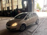 Opel Corsa-3