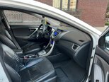 Hyundai Elantra-4