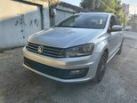 Volkswagen Polo-1