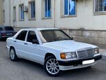 Mercedes 190-18