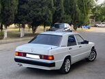 Mercedes 190-11