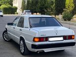 Mercedes 190-17