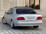 Mercedes E 280-10