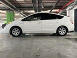 Toyota Prius-4