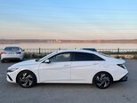 Hyundai Elantra-4