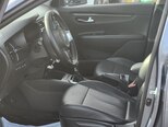 Kia Rio-10