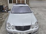 Mercedes E 240-5