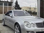 Mercedes E 240-4