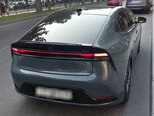 Toyota Prius-5