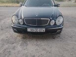 Mercedes E 270-1