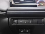 Toyota Camry-12