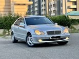 Mercedes C 270-1